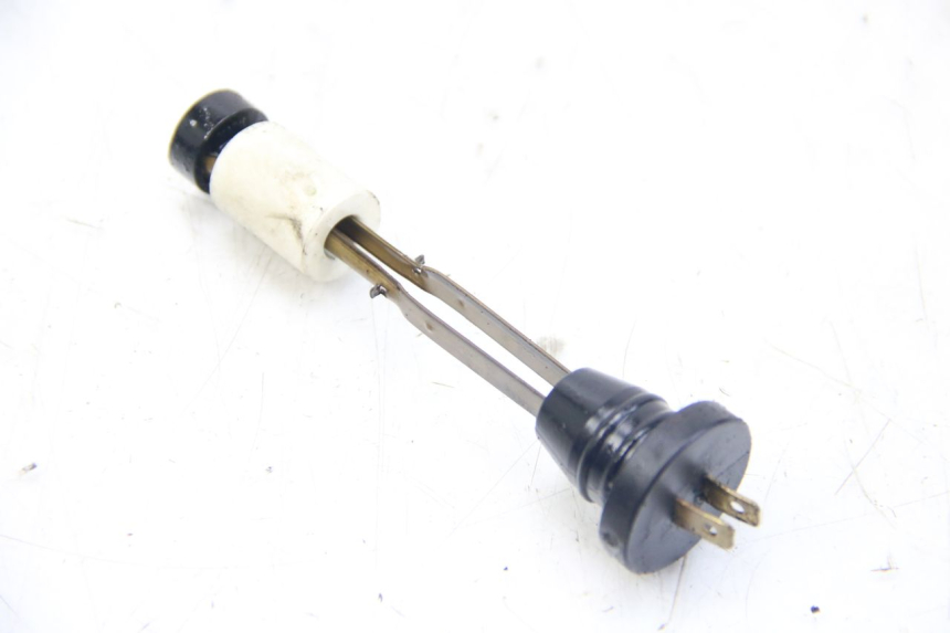photo de INDICADOR DE NIVEL DE ACEITE MBK FLIPPER 50 (2004 - 2012)