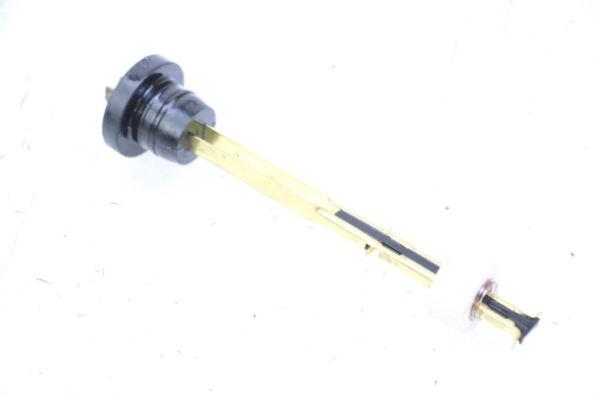 photo de INDICADOR DE NIVEL DE ACEITE PEUGEOT TKR TREKKER FURIOUS 50 (2005 - 2014)