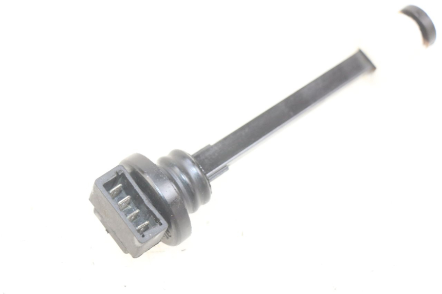 photo de INDICADOR DE NIVEL DE ACEITE PIAGGIO VESPA PRIMAVERA 2T 50 (2013 - 2018)