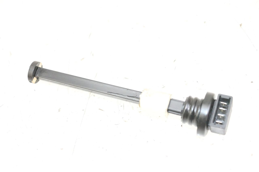 photo de INDICADOR DE NIVEL DE ACEITE PIAGGIO VESPA S 2T 50 (2007 - 2014)