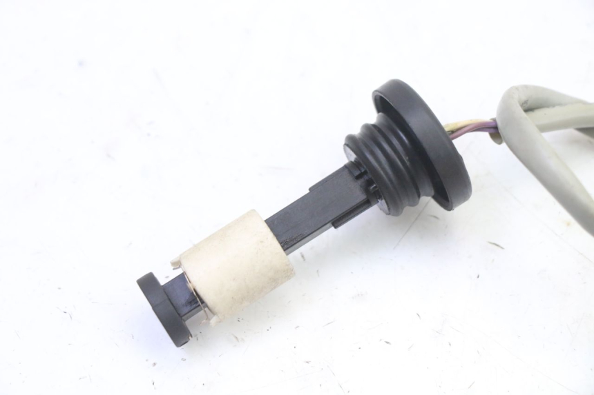 photo de MEDIDOR DE NIVEL DE ACEITE GILERA RUNNER SL 50 (2006 - 2009)