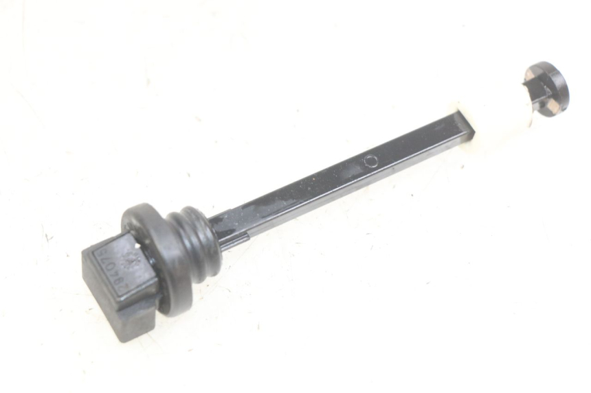 photo de INDICADOR DE NIVEL DE ACEITE PIAGGIO VESPA S 2T 50 (2007 - 2014)