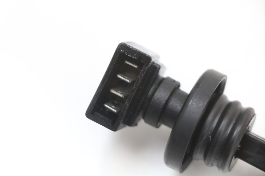 photo de INDICADOR DE NIVEL DE ACEITE PIAGGIO VESPA S 2T 50 (2007 - 2014)