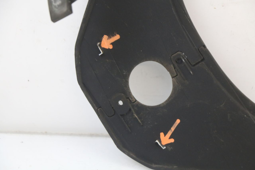 photo de CARENADO TRASERO CONEXION PEUGEOT BELVILLE 125 (2017 - 2021)