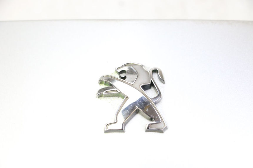 photo de JUNTA DE CARENAJE TRASERO PEUGEOT CITYSTAR 50 (2013 - 2017)