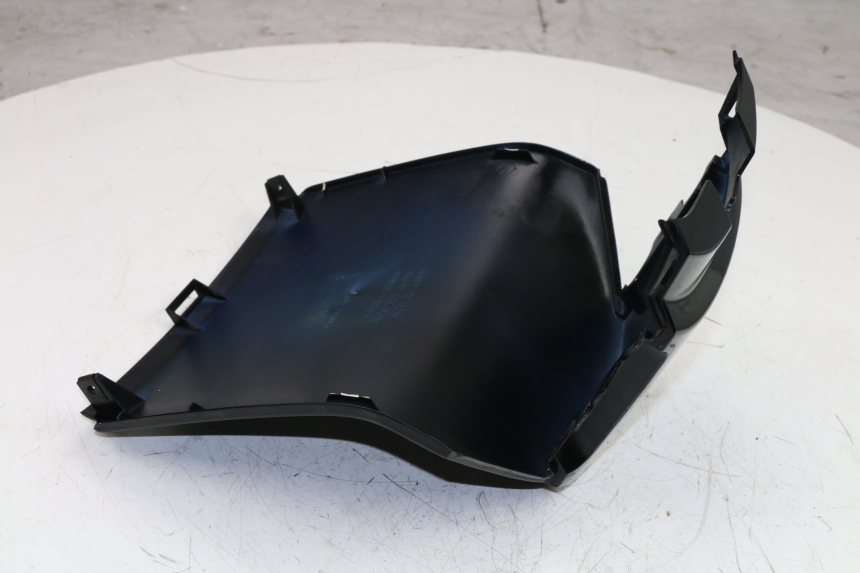 photo de JUNTA DE CARENAJE TRASERO HONDA FES PANTHEON 2T 125 (1998 - 2002)