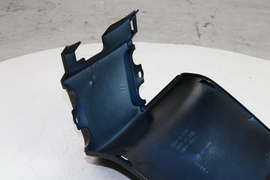 photo de JUNTA DE CARENAJE TRASERO HONDA FES PANTHEON 2T 125 (1998 - 2002)