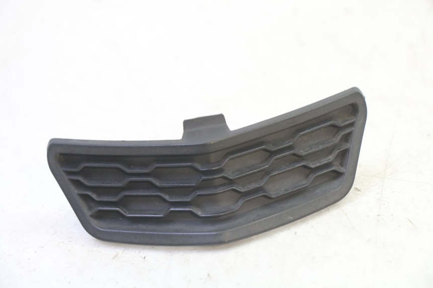 photo de CARENADO TRASERO CONEXION BAJO QUADRO 4 4D 350 (2015 - 2018)