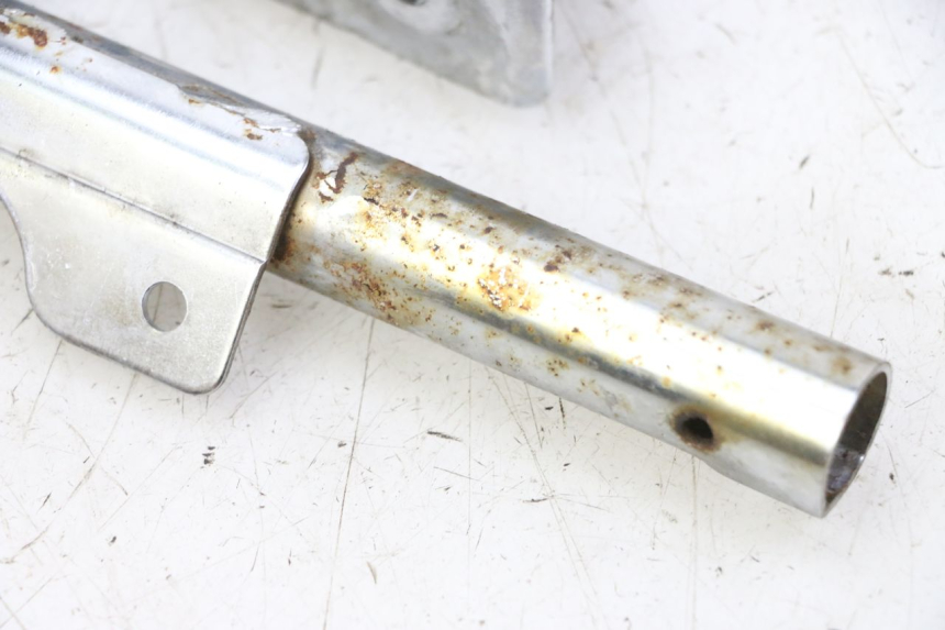 photo de CARENADO TRASERO CONEXION BAJO HYOSUNG GV AQUILA 125 (2000 - 2004)