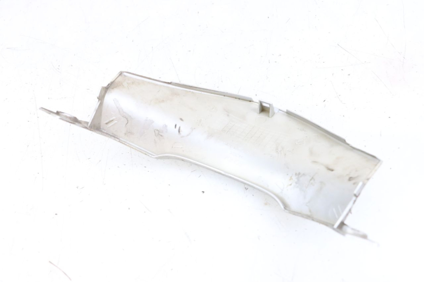 photo de JUNTA CARENADO TRASERO INFERIOR HONDA NHX LEAD 110 (2008 - 2010)