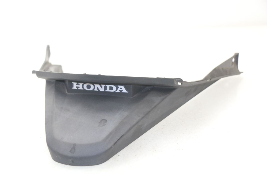 photo de CARENADO TRASERO CONEXION BAJO HONDA PCX (JF57/JF64) 125 (2014 - 2018)