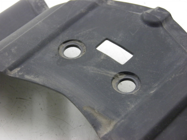 photo de CARENADO TRASERO CONEXION BAJO PEUGEOT LUDIX 2 PRO 4T 50 (2008 - 2013) - Zoom estado de uso