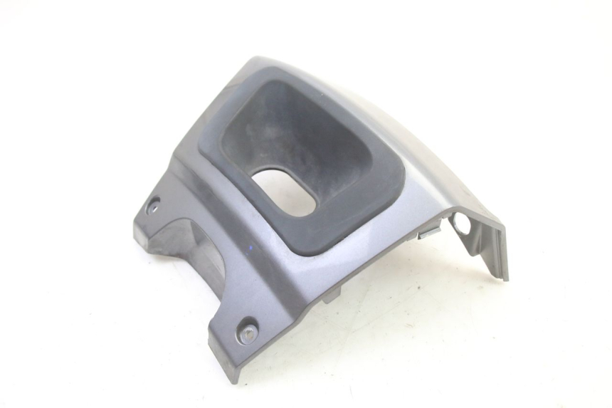 photo de CARENADO TRASERO CONEXION BAJO PEUGEOT SATELIS 250 (2006 - 2012)