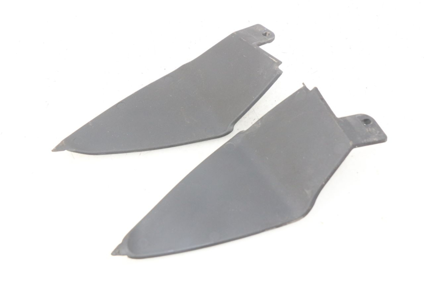 photo de JUNTA DE CARENADO TRASERO INFERIOR APRILIA SR 2T 50 (2012 - 2017)