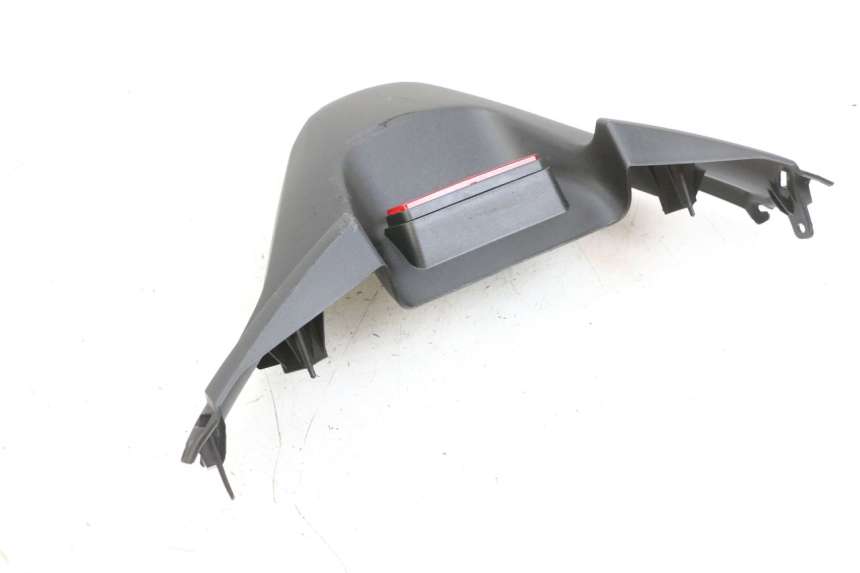 photo de CARENADO TRASERO CONEXION BAJO YAMAHA TRICITY 300 (2020 - 2024) - Detalle de la pieza