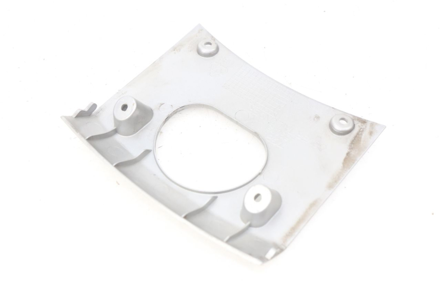 photo de UNIóN INFERIOR DEL CARENADO TRASERO. TGB X-MOTION XMOTION 125 (2008 - 2014)