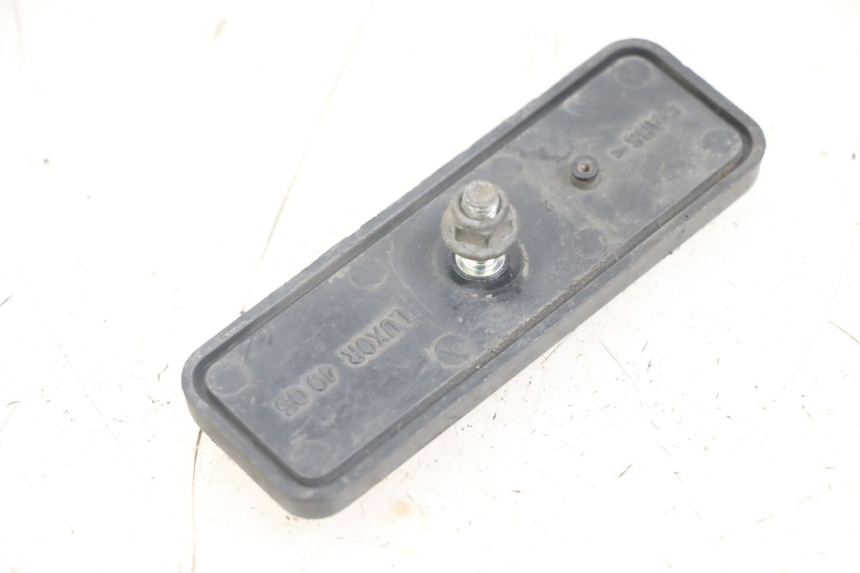 photo de JUNTA DE CARENADO TRASERO INFERIOR YAMAHA XT X 660 (2004 - 2016)