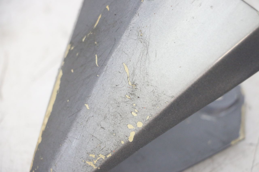 photo de CARENADO TRASERO CONEXION PEUGEOT JET FORCE CARBU 50 (2003 - 2016)