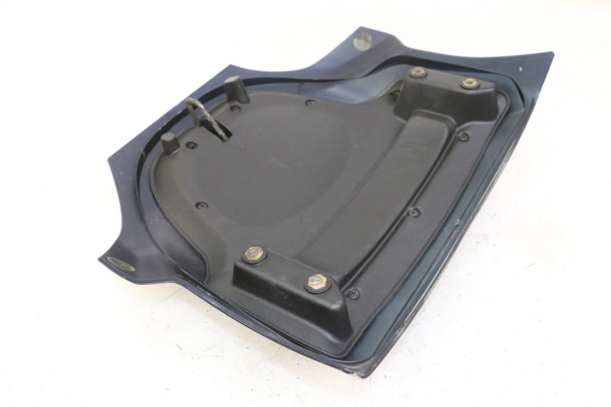 photo de CARENADO TRASERO CONEXION PIAGGIO MP3 LT 300 (2010 - 2016)