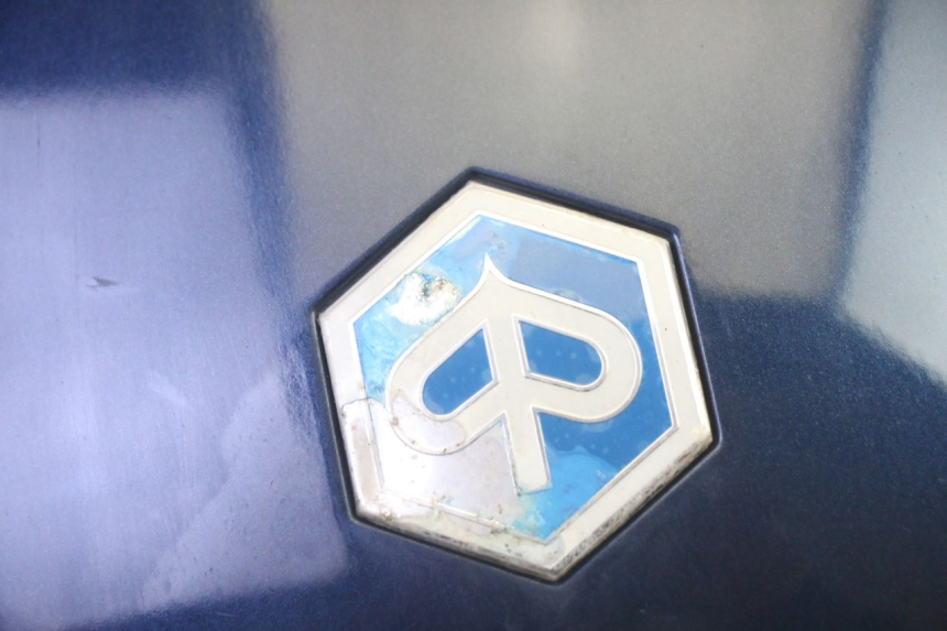 photo de CARENADO TRASERO CONEXION PIAGGIO MP3 RL 250 (2007 - 2010) - Zoom estado de uso