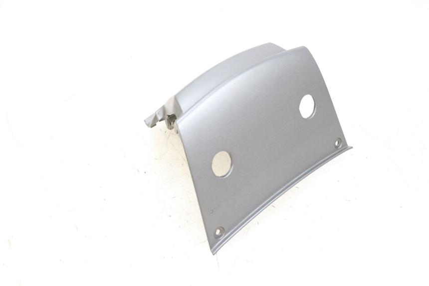 photo de CARENADO TRASERO CONEXION PIAGGIO MP3 500 (2016 - 2018) - Otra perspectiva