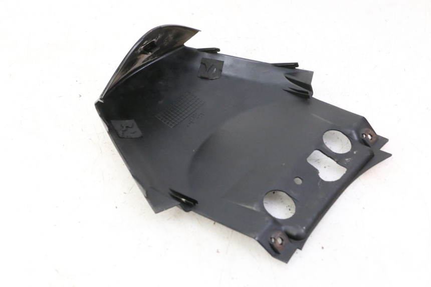 photo de JUNTA CARENADO TRASERO SUPERIOR SUZUKI BURGMAN 125 (2007 - 2014)