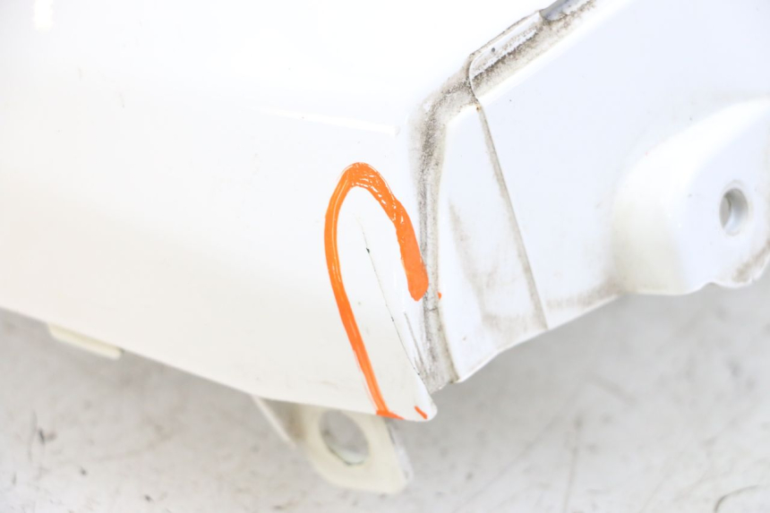 photo de CARENADO TRASERO CONEXION SUPERIOR SYM FIDDLE 3 III 50 (2014 - 2020)