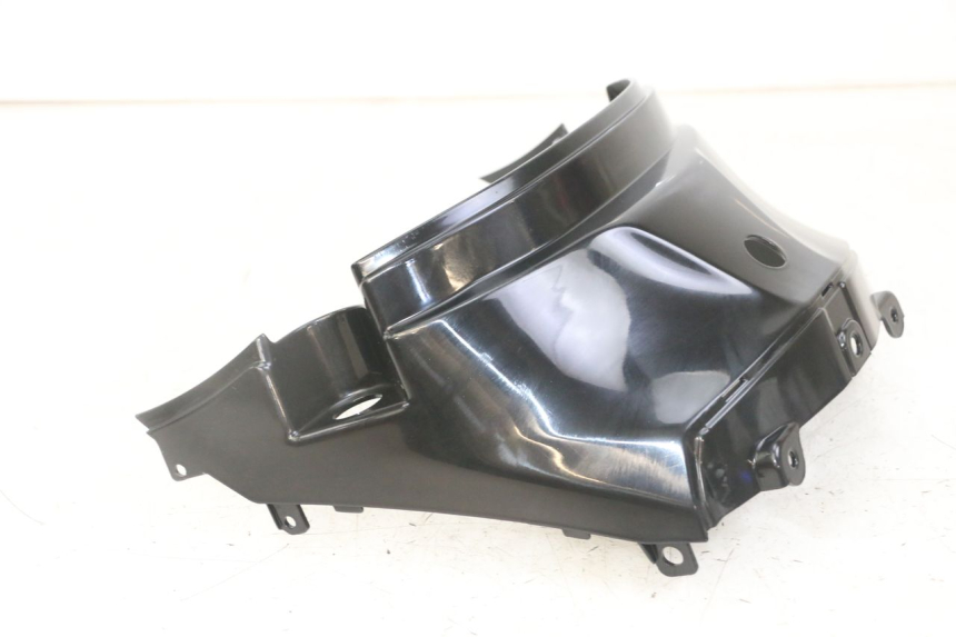 photo de CARENADO TRASERO CONEXION SUPERIOR SYM FIDDLE 3 III 50 (2014 - 2020)