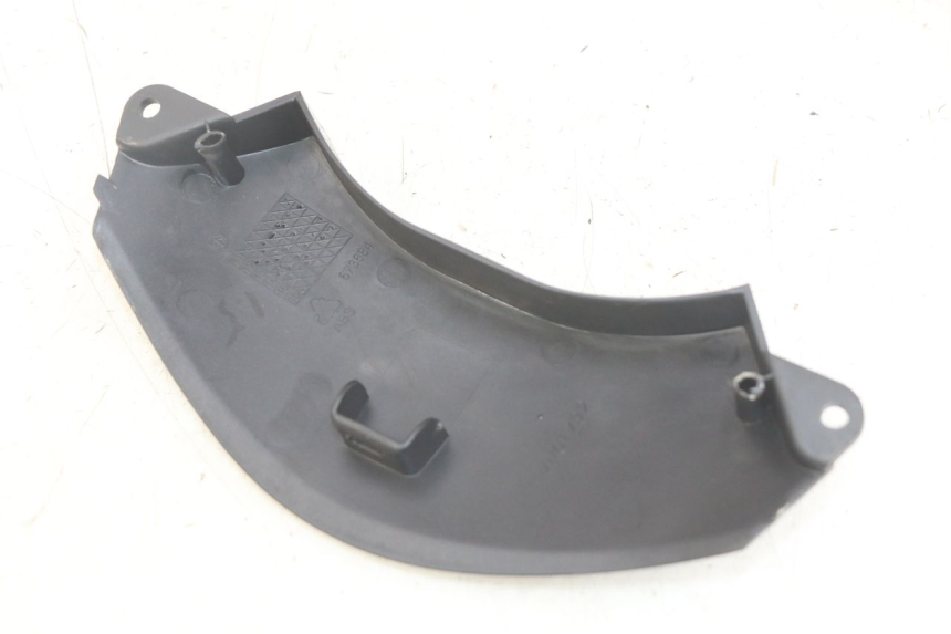 photo de JUNTA CARENADO TRASERO SUPERIOR PIAGGIO FLY 4T 50 (2013 - 2017)
