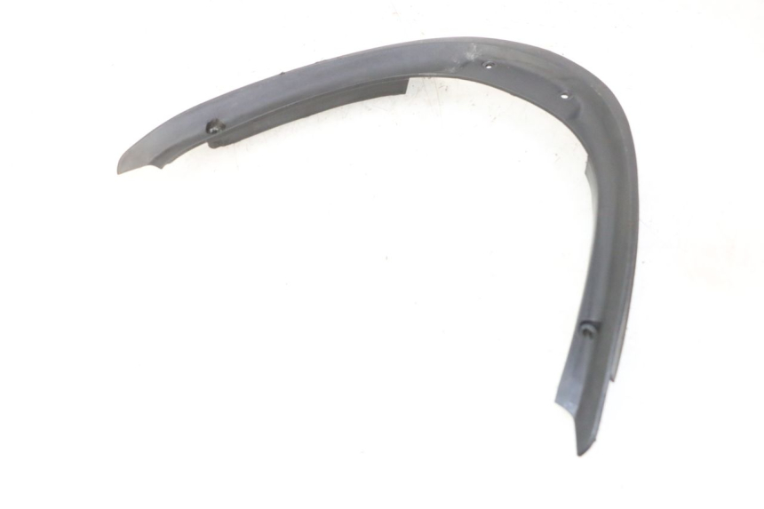 photo de CARENADO TRASERO CONEXION SUPERIOR PIAGGIO MP3 HPE 310 (2024 - 2025)