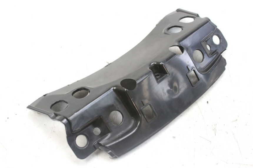 photo de JUNTA CARENADO TRASERO SUPERIOR PIAGGIO MP3 RL 250 (2007 - 2010)