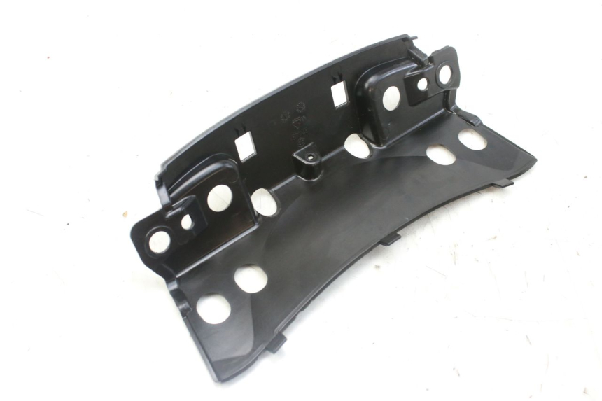 photo de JUNTA CARENADO TRASERO SUPERIOR PIAGGIO MP3 RL 250 (2007 - 2010)
