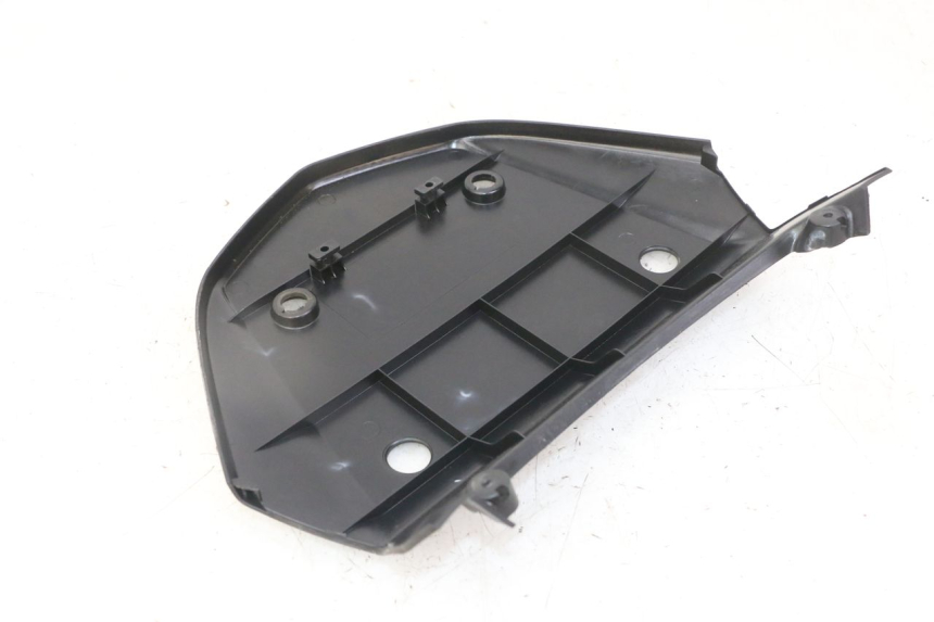 photo de CARENADO TRASERO CONEXION SUPERIOR HONDA NTV DEAUVILLE ABS 700 (2007 - 2016)