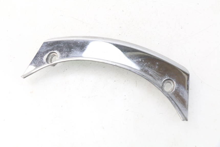 photo de CARENADO TRASERO CONEXION SUPERIOR PEUGEOT SATELIS 500 (2007 - 2013)