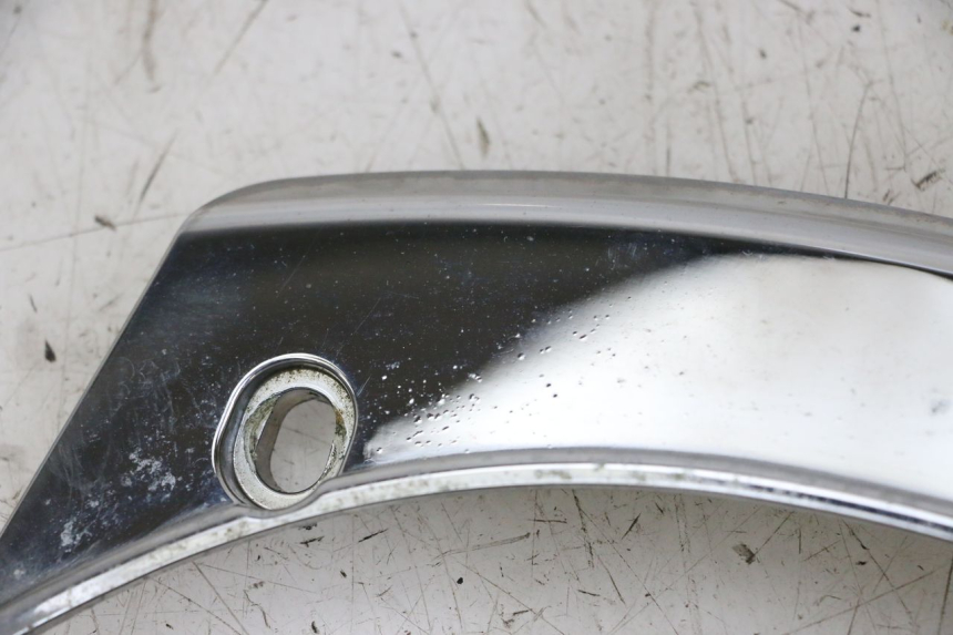 photo de CARENADO TRASERO CONEXION SUPERIOR PEUGEOT SATELIS 125 (2013 - 2018)