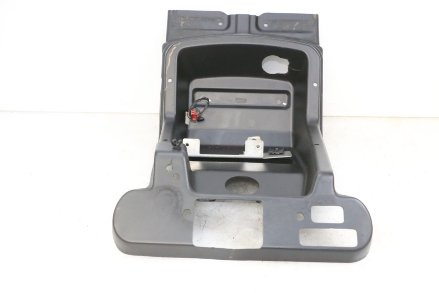 photo de CARENADO TRASERO CONEXION SUPERIOR LIGIER PULSE 3 1 (2014 - 2020) - Vista general del producto