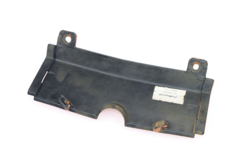 photo de CARENADO TRASERO CONEXION SUPERIOR RIEJU RS3 50 (2010 - 2018)