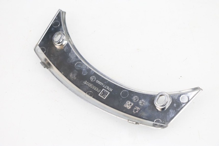 photo de CARENADO TRASERO CONEXION SUPERIOR PEUGEOT SATELIS COMPRESSOR K15 125 (2006 - 2009)