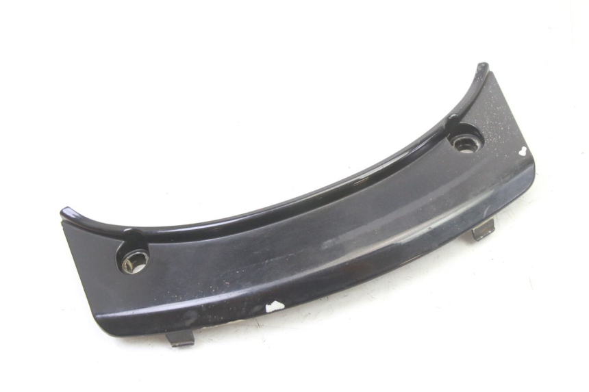 photo de CARENADO TRASERO CONEXION SUPERIOR PEUGEOT SATELIS 125 (2013 - 2018)