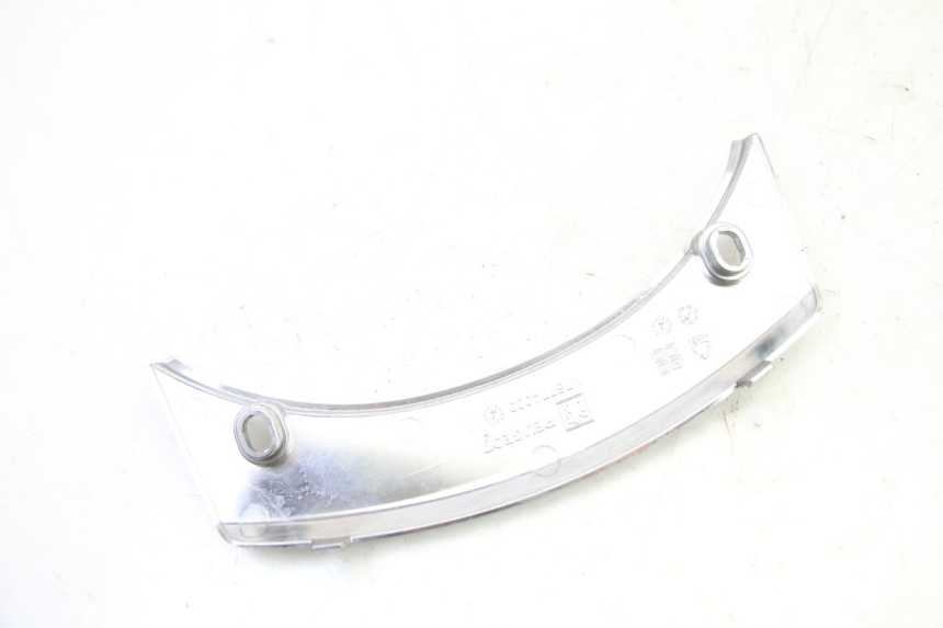 photo de CARENADO TRASERO CONEXION SUPERIOR PEUGEOT SATELIS 250 (2006 - 2012)