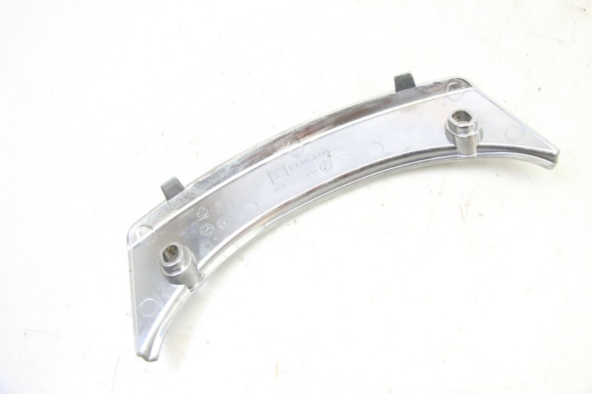 photo de CARENADO TRASERO CONEXION SUPERIOR PEUGEOT SATELIS 250 (2006 - 2012)
