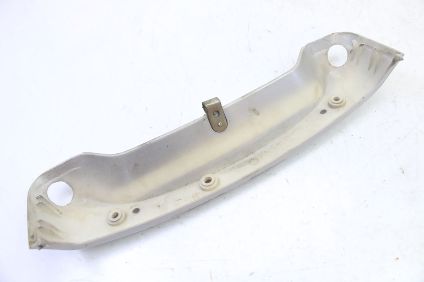 photo de CARENADO TRASERO CONEXION SUPERIOR PIAGGIO SUPER LX 125 (2000 - 2003)