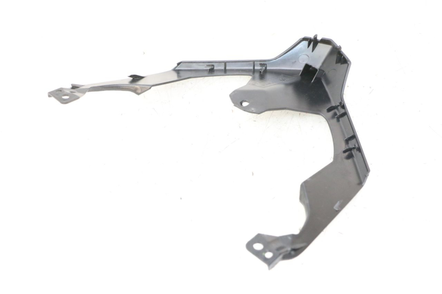 photo de CARENADO TRASERO CONEXION SUPERIOR YAMAHA XMAX X-MAX 125 (2021 - 2025)