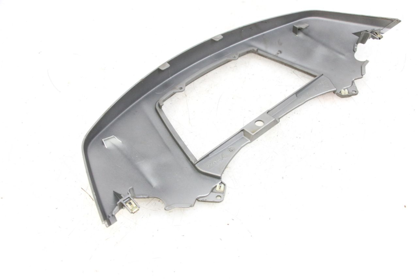 photo de JUNTA CARENADO TRASERO SUPERIOR PIAGGIO X10 125 (2012 - 2017)
