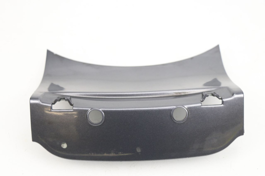 photo de CARENADO TRASERO CONEXION SUPERIOR PIAGGIO X8 400 (2006 - 2007)