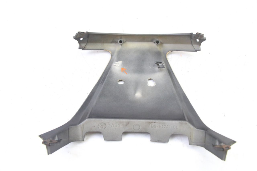 photo de UNIóN DE CARENADO TRASERO. YAMAHA XMAX X-MAX 125 (2006 - 2009)