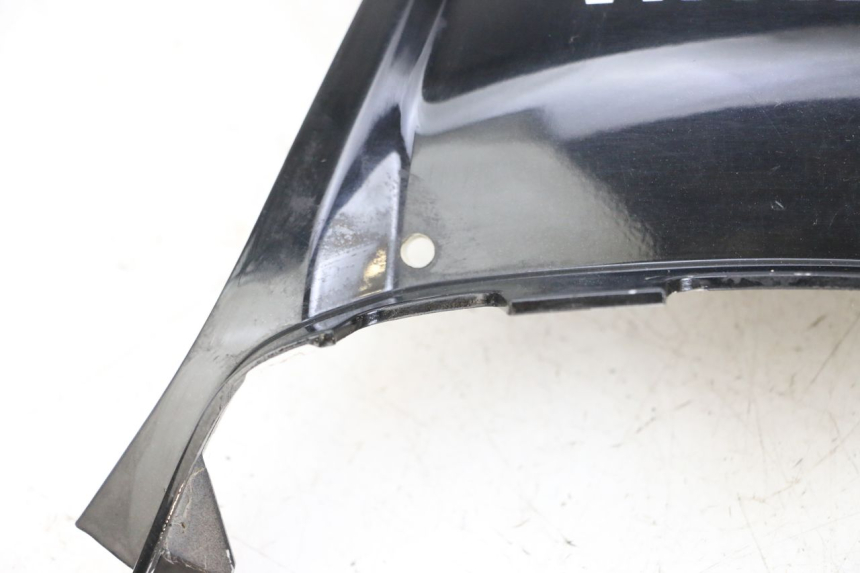 photo de UNIóN DE CARENADO TRASERO. YAMAHA XMAX X-MAX 125 (2006 - 2009) - Otra perspectiva