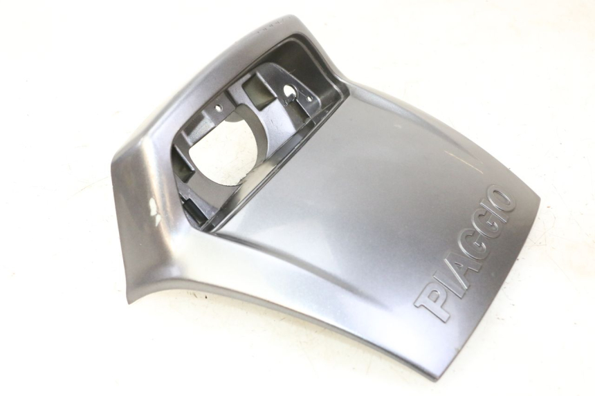 photo de UNIóN DE CARENADO TRASERO. PIAGGIO X9 EVOLUTION 125 (2003 - 2007)