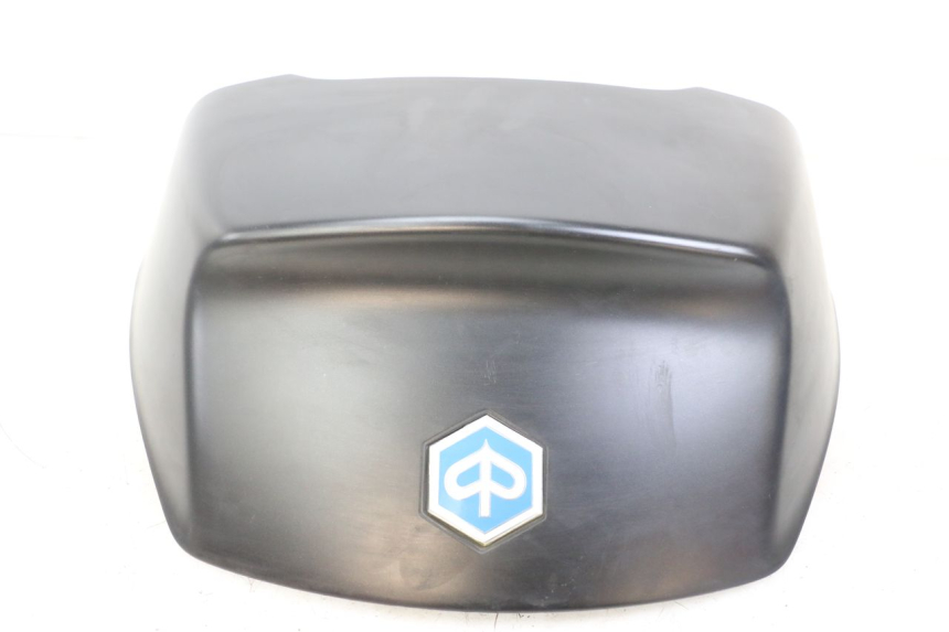 photo de UNIóN DE CARENADO TRASERO. PIAGGIO XEVO - X EVO 125 (2007 - 2016) - Estado de la superficie y material