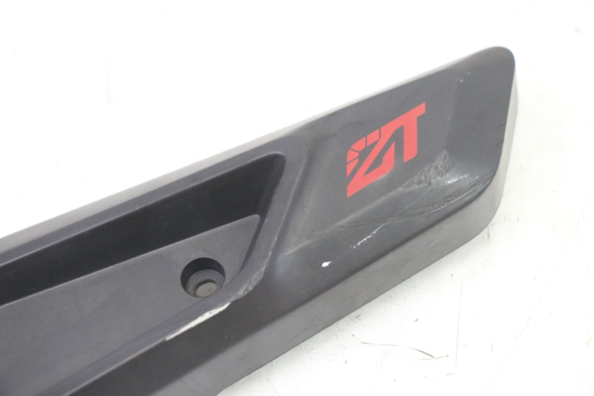 photo de CARENADO TRASERO CONEXION SEGWAY NINEBOT ZT3 PRO 1